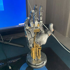 Cyberpunk Mechanical Hand Xbox Switch Handle Storage Computer Competition Desktop Stand Resin Ornaments For Boys Gift